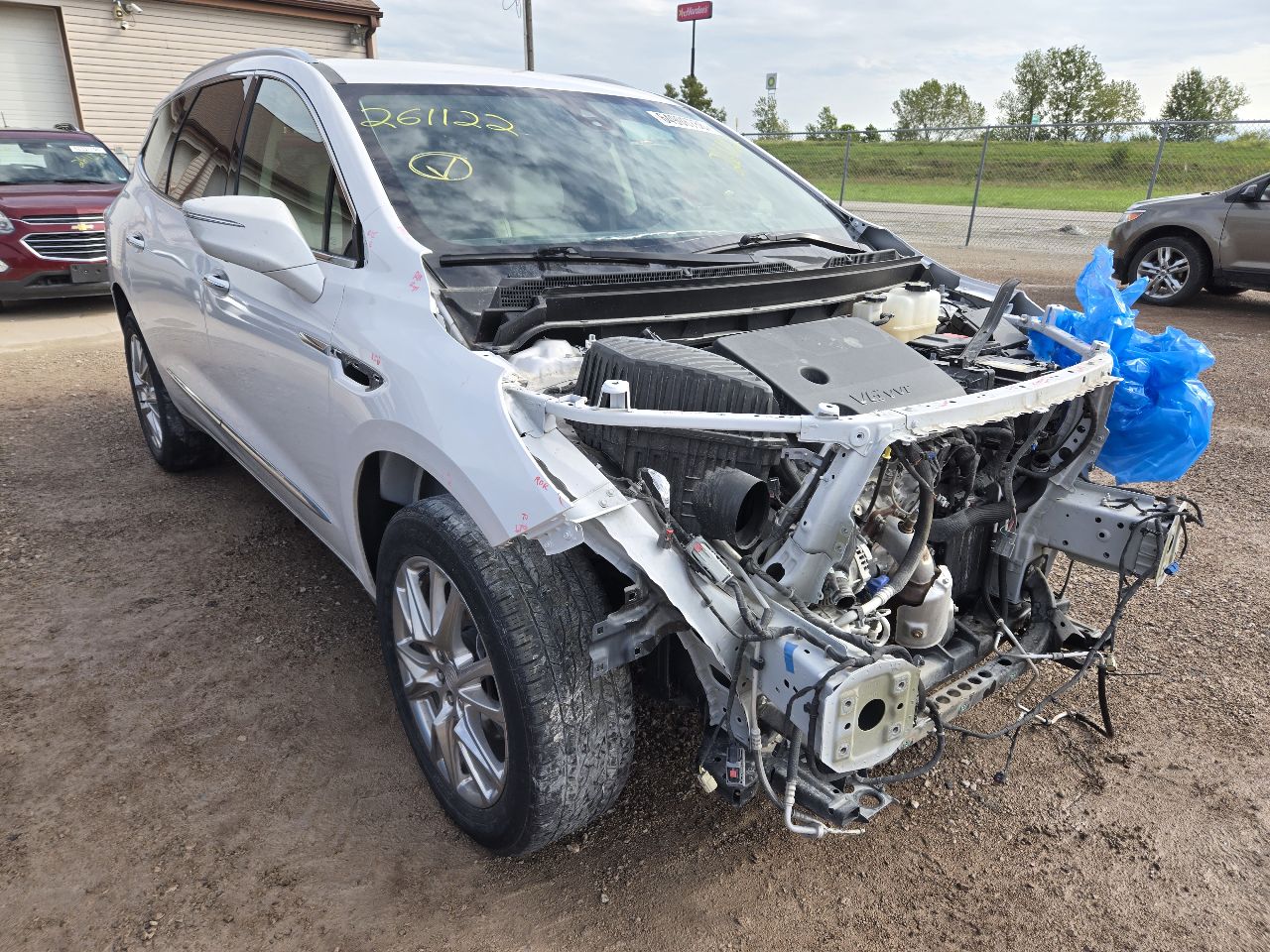 Vehicle/251869_14.jpg