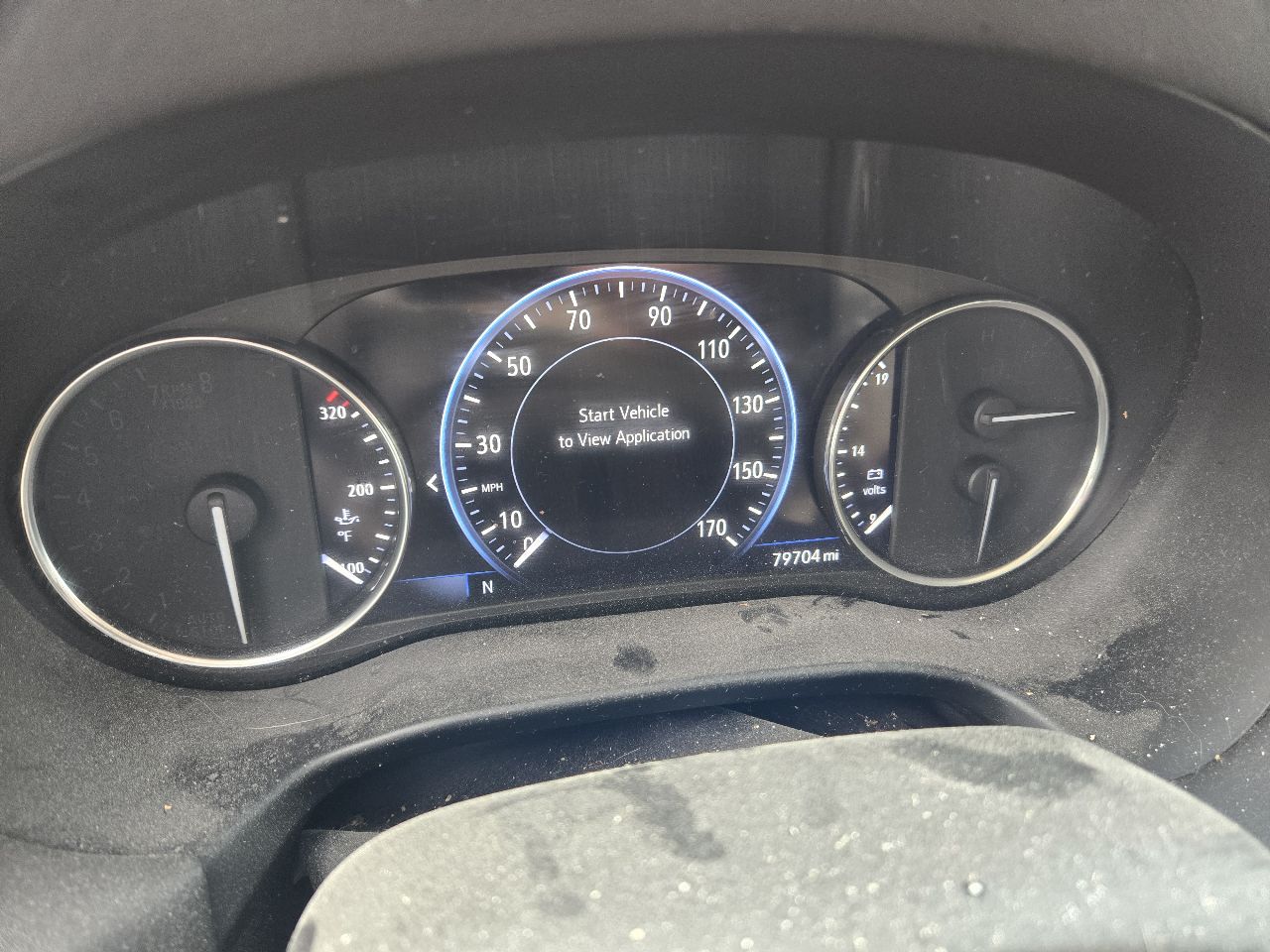 Vehicle/251869_22.jpg