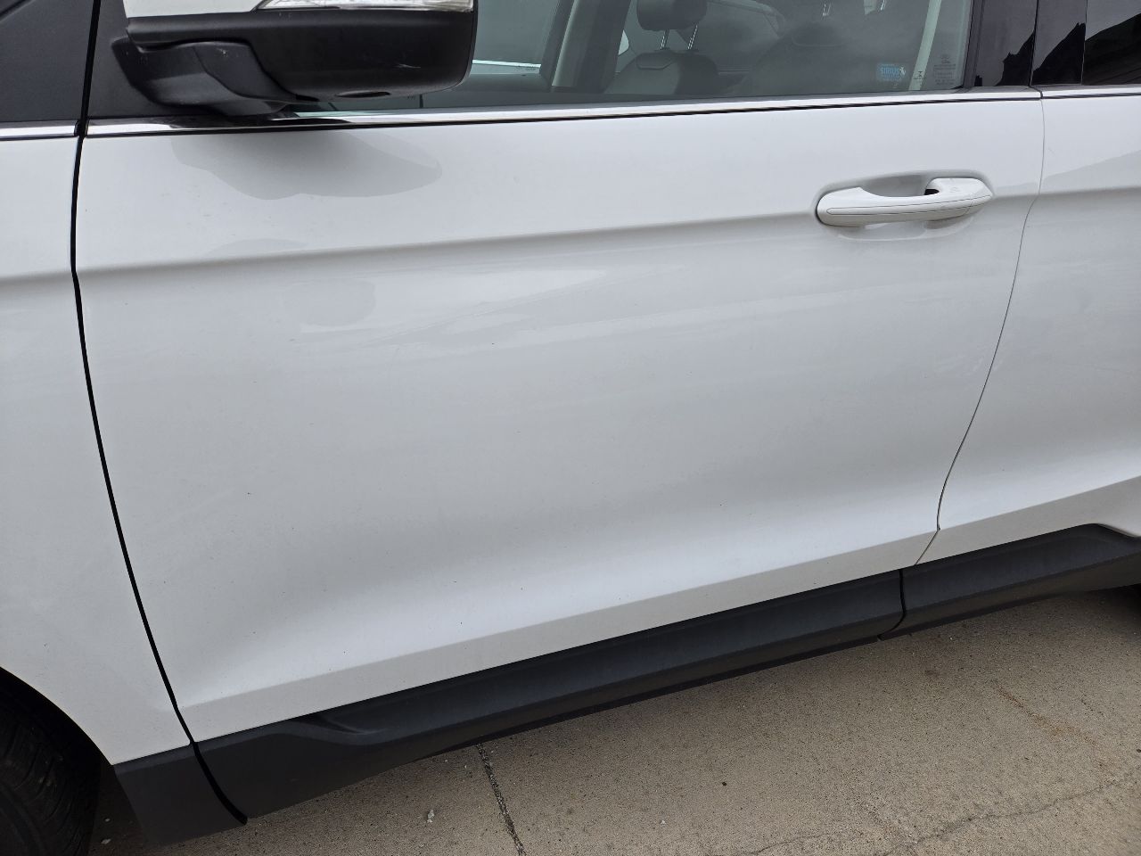 Vehicle/251900_04.jpg