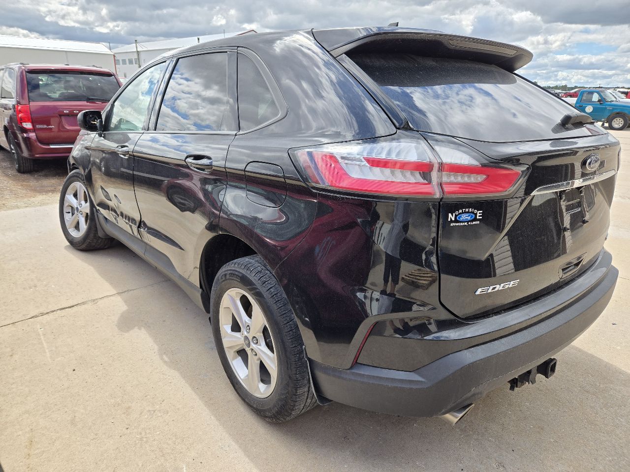 Vehicle/251955_03.jpg