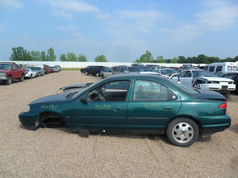 https://f005.backblazeb2.com/file/img-partshotlines-com/Inventory/EX465/Vehicle/17093_01.jpg