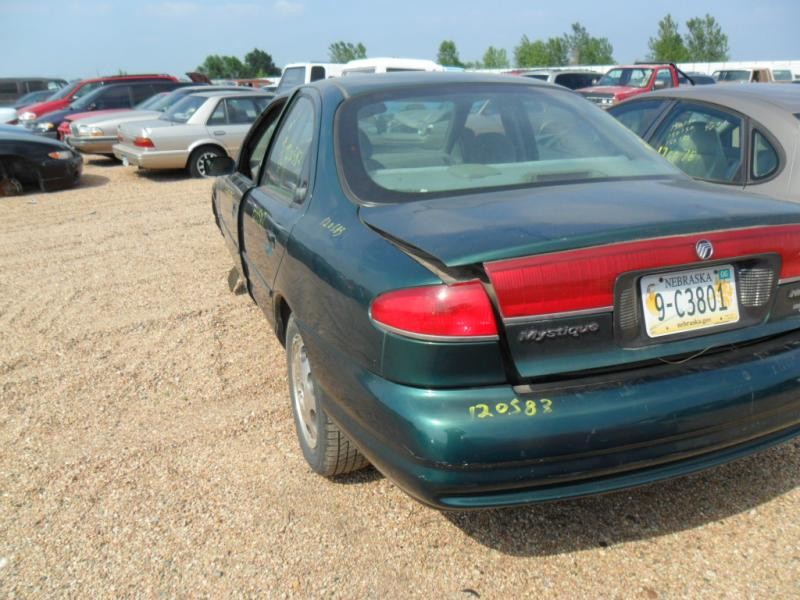 https://f005.backblazeb2.com/file/img-partshotlines-com/Inventory/EX465/Vehicle/17093_02.jpg