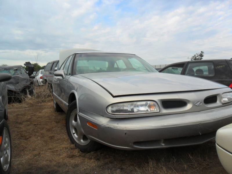 https://f005.backblazeb2.com/file/img-partshotlines-com/Inventory/EX465/Vehicle/17334_02.jpg