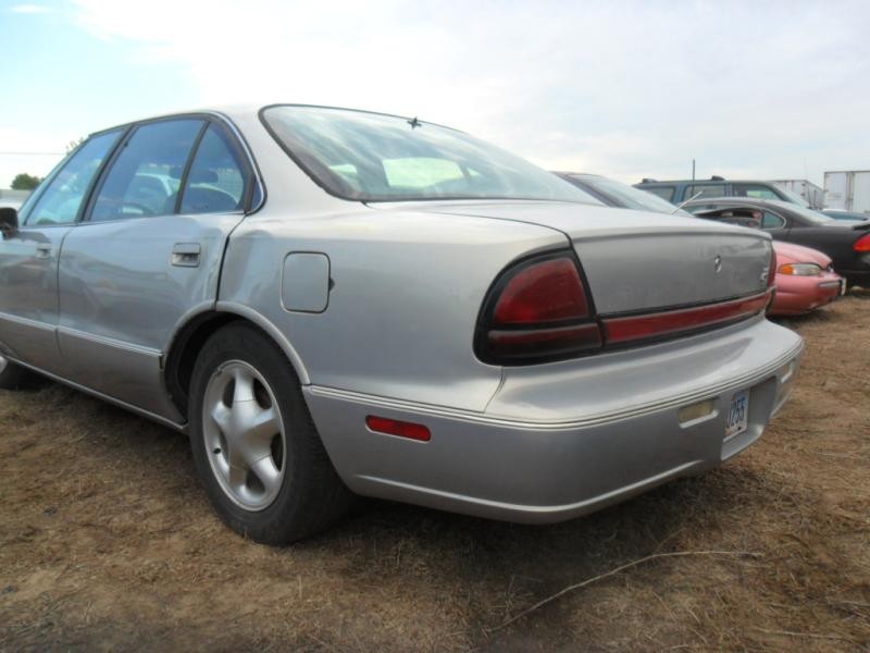 https://f005.backblazeb2.com/file/img-partshotlines-com/Inventory/EX465/Vehicle/17334_07.jpg