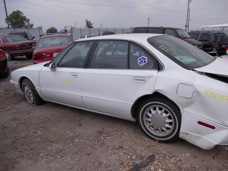 https://f005.backblazeb2.com/file/img-partshotlines-com/Inventory/EX465/Vehicle/18505_01.jpg