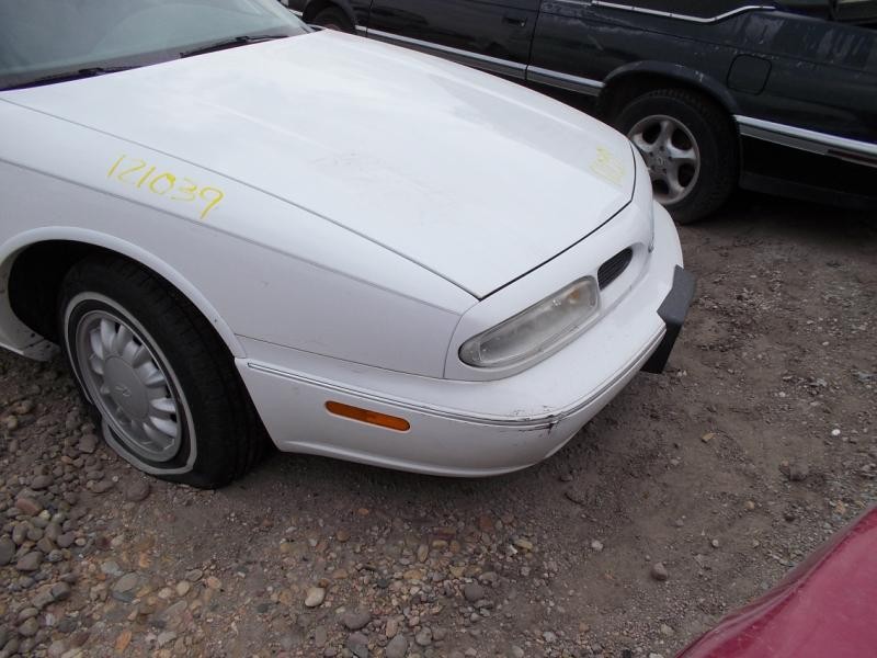 https://f005.backblazeb2.com/file/img-partshotlines-com/Inventory/EX465/Vehicle/18505_03.jpg