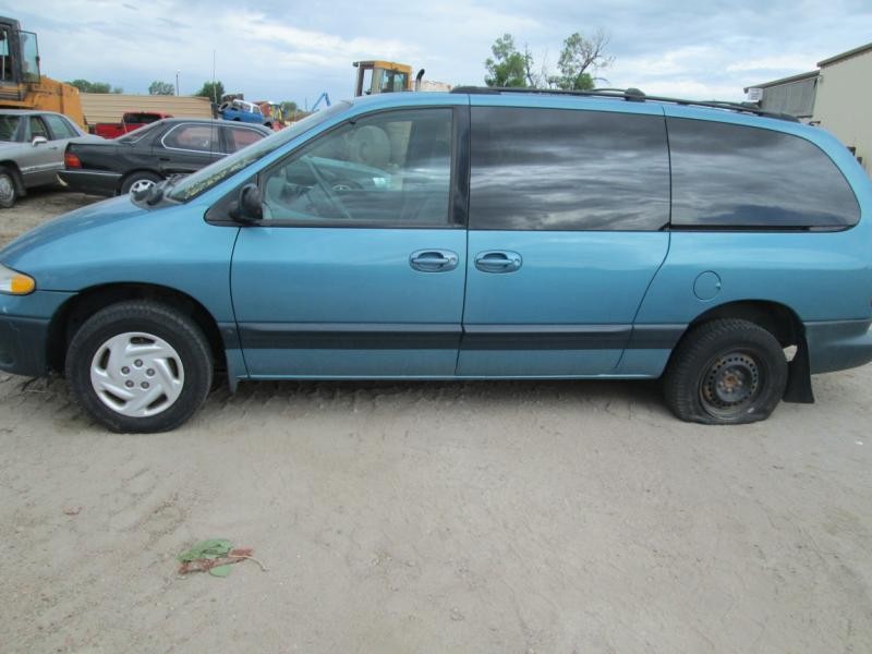 https://f005.backblazeb2.com/file/img-partshotlines-com/Inventory/EX465/Vehicle/22444_02.jpg