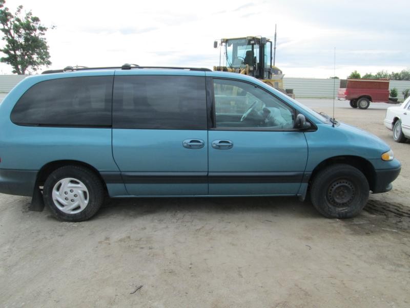 https://f005.backblazeb2.com/file/img-partshotlines-com/Inventory/EX465/Vehicle/22444_04.jpg