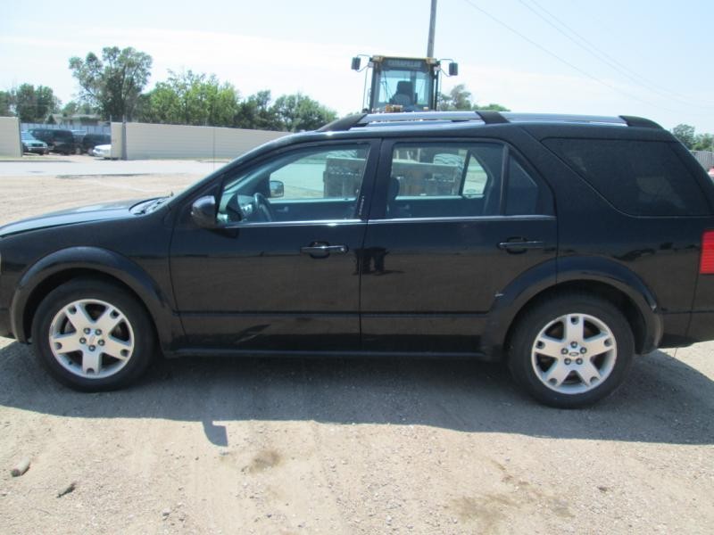 https://f005.backblazeb2.com/file/img-partshotlines-com/Inventory/EX465/Vehicle/22899_04.jpg