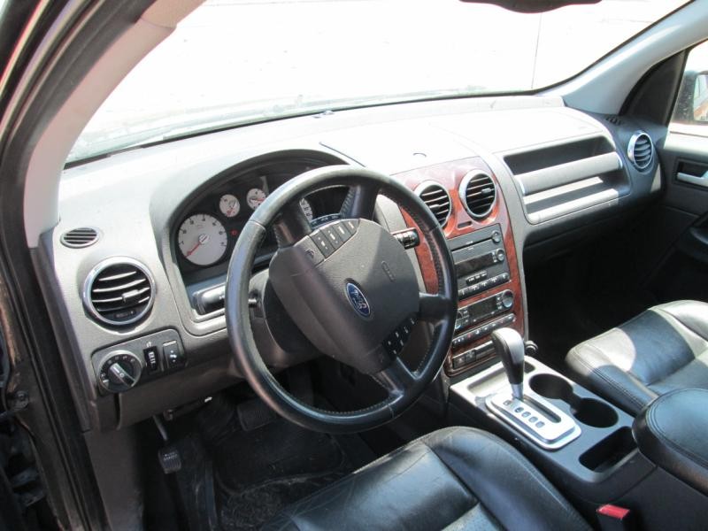 https://f005.backblazeb2.com/file/img-partshotlines-com/Inventory/EX465/Vehicle/22899_07.jpg