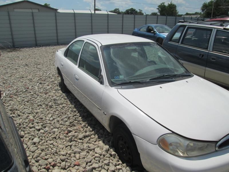 https://f005.backblazeb2.com/file/img-partshotlines-com/Inventory/EX465/Vehicle/23311_04.jpg