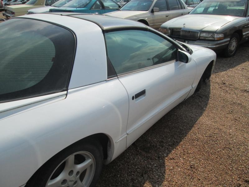 https://f005.backblazeb2.com/file/img-partshotlines-com/Inventory/EX465/Vehicle/23373_05.jpg