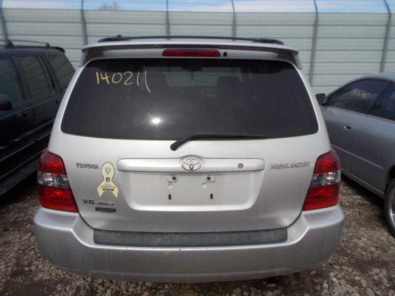 https://f005.backblazeb2.com/file/img-partshotlines-com/Inventory/EX465/Vehicle/25921_03.jpg
