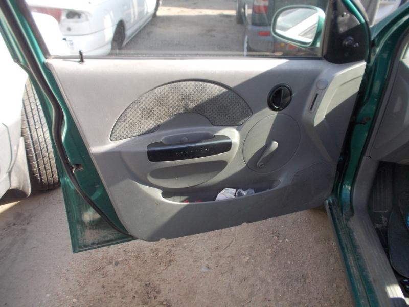 https://f005.backblazeb2.com/file/img-partshotlines-com/Inventory/EX465/Vehicle/27350_10.jpg