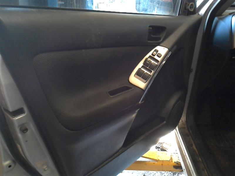 https://f005.backblazeb2.com/file/img-partshotlines-com/Inventory/EX465/Vehicle/28905_12.jpg