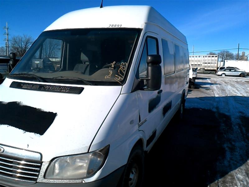 https://f005.backblazeb2.com/file/img-partshotlines-com/Inventory/EX465/Vehicle/29773_02.jpg