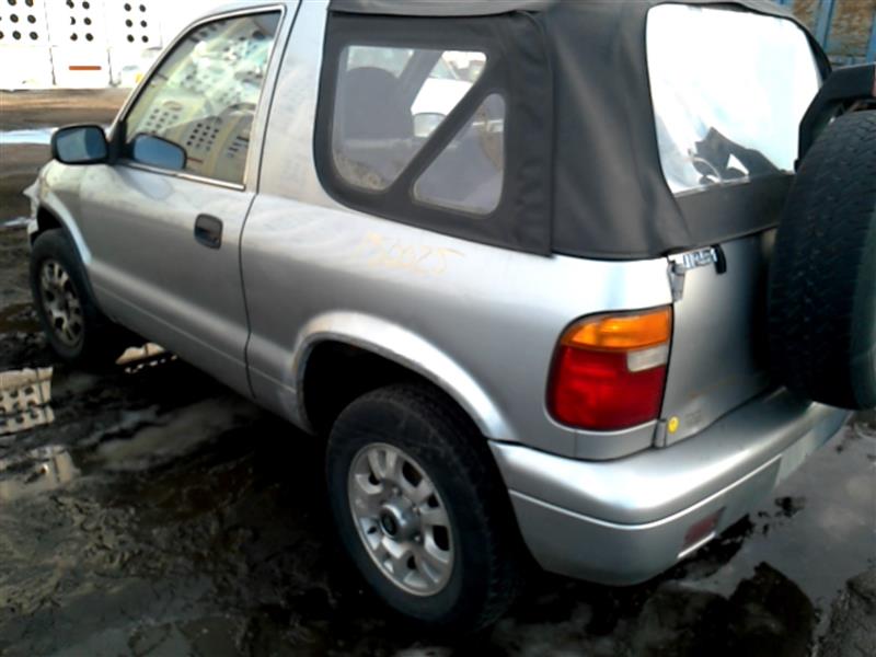 https://f005.backblazeb2.com/file/img-partshotlines-com/Inventory/EX465/Vehicle/30231_12.jpg