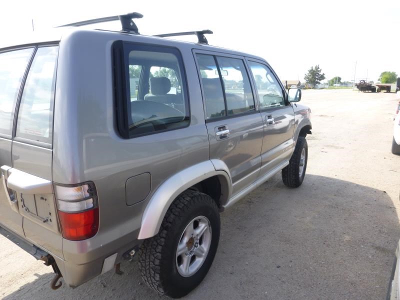 https://f005.backblazeb2.com/file/img-partshotlines-com/Inventory/EX465/Vehicle/31748_02.jpg
