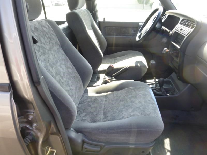 https://f005.backblazeb2.com/file/img-partshotlines-com/Inventory/EX465/Vehicle/31748_10.jpg