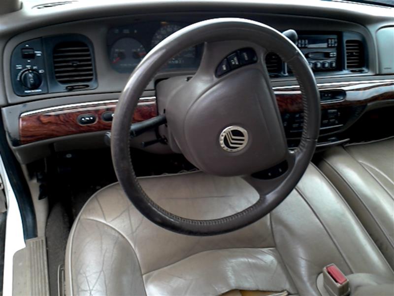 https://f005.backblazeb2.com/file/img-partshotlines-com/Inventory/EX465/Vehicle/31784_06.jpg