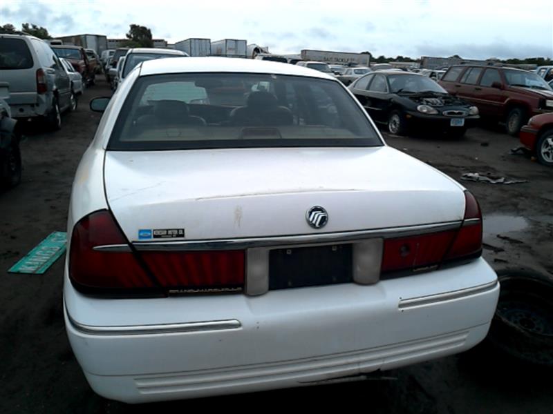 https://f005.backblazeb2.com/file/img-partshotlines-com/Inventory/EX465/Vehicle/31784_10.jpg