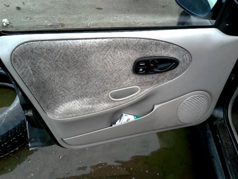 https://f005.backblazeb2.com/file/img-partshotlines-com/Inventory/EX465/Vehicle/31833_03.jpg