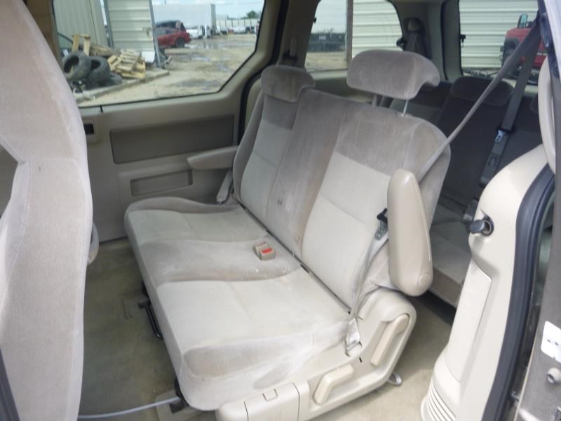 https://f005.backblazeb2.com/file/img-partshotlines-com/Inventory/EX465/Vehicle/31903_09.jpg