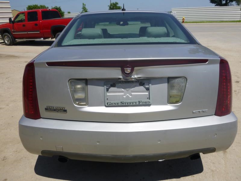 https://f005.backblazeb2.com/file/img-partshotlines-com/Inventory/EX465/Vehicle/31988_04.jpg