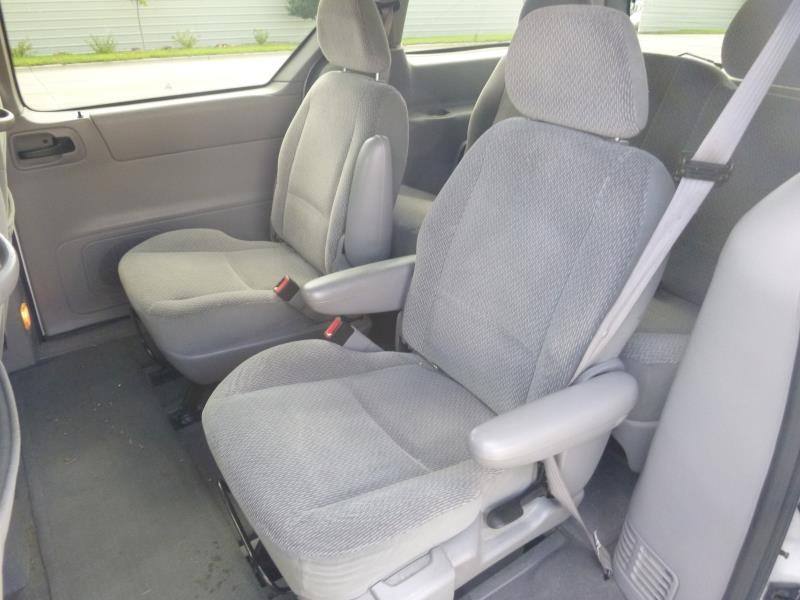 https://f005.backblazeb2.com/file/img-partshotlines-com/Inventory/EX465/Vehicle/32634_05.jpg