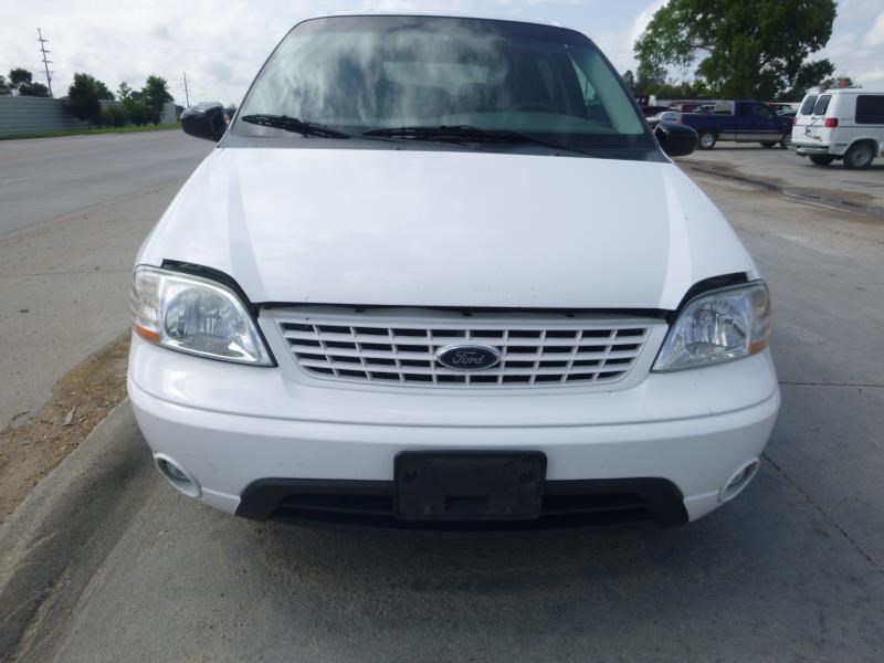 https://f005.backblazeb2.com/file/img-partshotlines-com/Inventory/EX465/Vehicle/32634_10.jpg