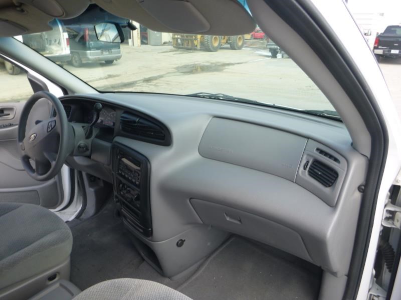 https://f005.backblazeb2.com/file/img-partshotlines-com/Inventory/EX465/Vehicle/32634_12.jpg