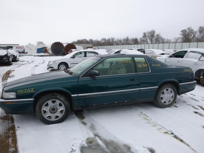 https://f005.backblazeb2.com/file/img-partshotlines-com/Inventory/EX465/Vehicle/33775_01.jpg