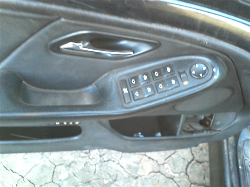 https://f005.backblazeb2.com/file/img-partshotlines-com/Inventory/EX465/Vehicle/34573_04.jpg