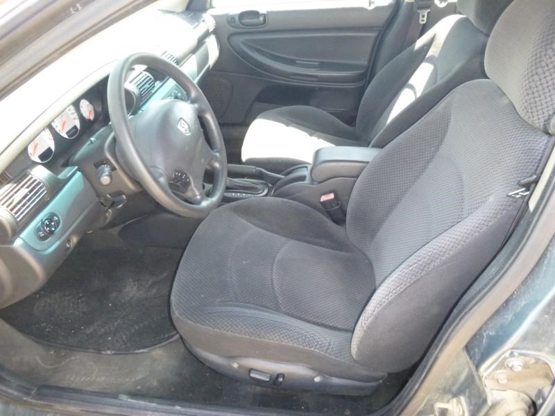 https://f005.backblazeb2.com/file/img-partshotlines-com/Inventory/EX465/Vehicle/34924_06.jpg