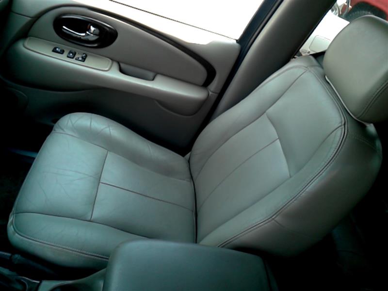 https://f005.backblazeb2.com/file/img-partshotlines-com/Inventory/EX465/Vehicle/35495_08.jpg