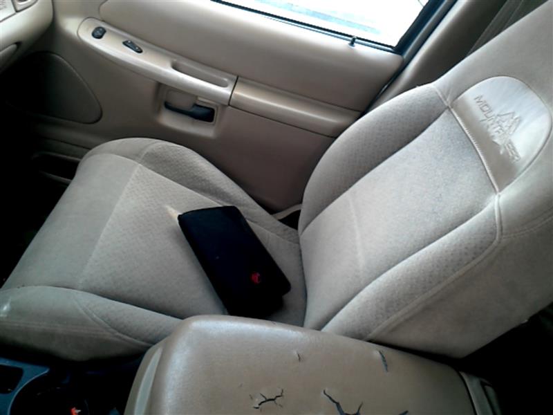 https://f005.backblazeb2.com/file/img-partshotlines-com/Inventory/EX465/Vehicle/35634_08.jpg