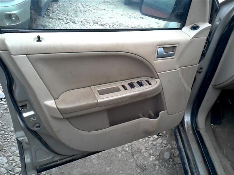 https://f005.backblazeb2.com/file/img-partshotlines-com/Inventory/EX465/Vehicle/36841_04.jpg