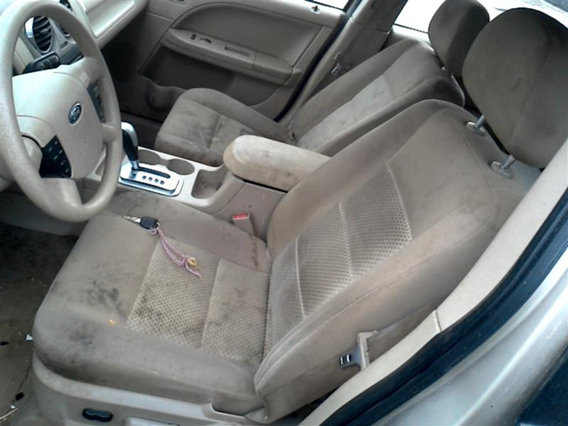 https://f005.backblazeb2.com/file/img-partshotlines-com/Inventory/EX465/Vehicle/36841_05.jpg