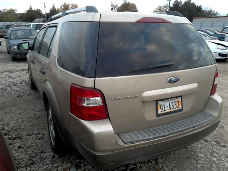 https://f005.backblazeb2.com/file/img-partshotlines-com/Inventory/EX465/Vehicle/36841_10.jpg
