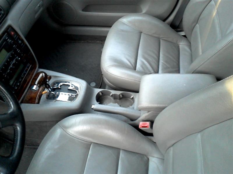 https://f005.backblazeb2.com/file/img-partshotlines-com/Inventory/EX465/Vehicle/37626_06.jpg