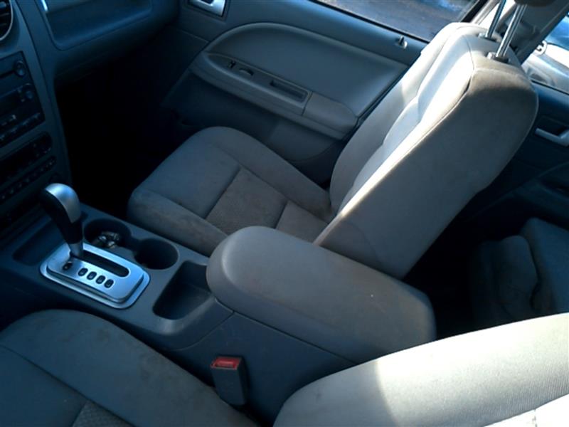 https://f005.backblazeb2.com/file/img-partshotlines-com/Inventory/EX465/Vehicle/37722_06.jpg