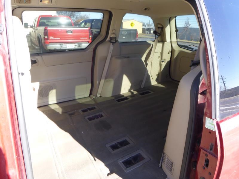 https://f005.backblazeb2.com/file/img-partshotlines-com/Inventory/EX465/Vehicle/37751_07.jpg