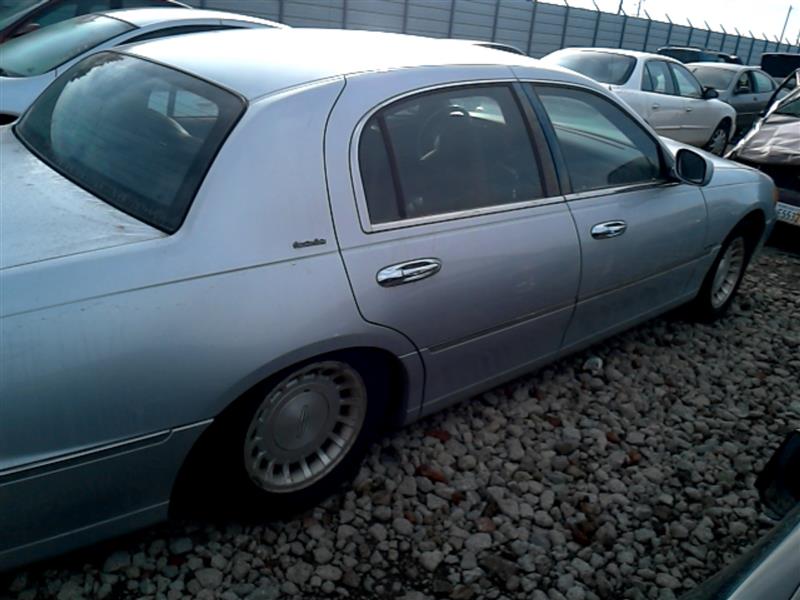 https://f005.backblazeb2.com/file/img-partshotlines-com/Inventory/EX465/Vehicle/37841_09.jpg