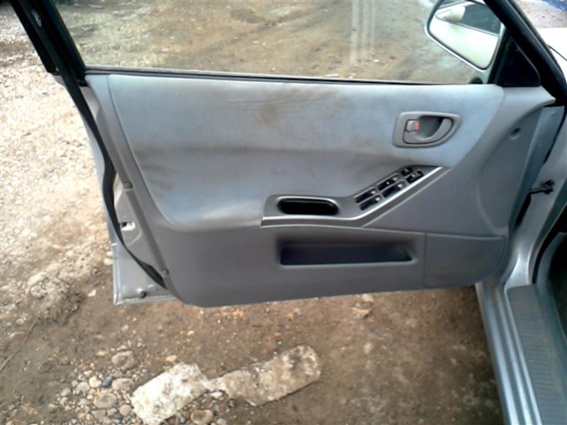 https://f005.backblazeb2.com/file/img-partshotlines-com/Inventory/EX465/Vehicle/38356_04.jpg
