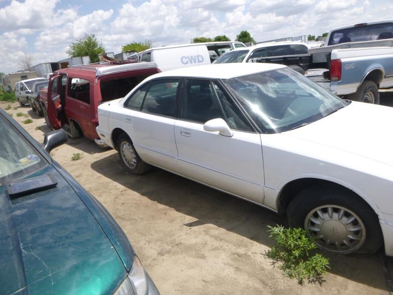 https://f005.backblazeb2.com/file/img-partshotlines-com/Inventory/EX465/Vehicle/39498_06.jpg