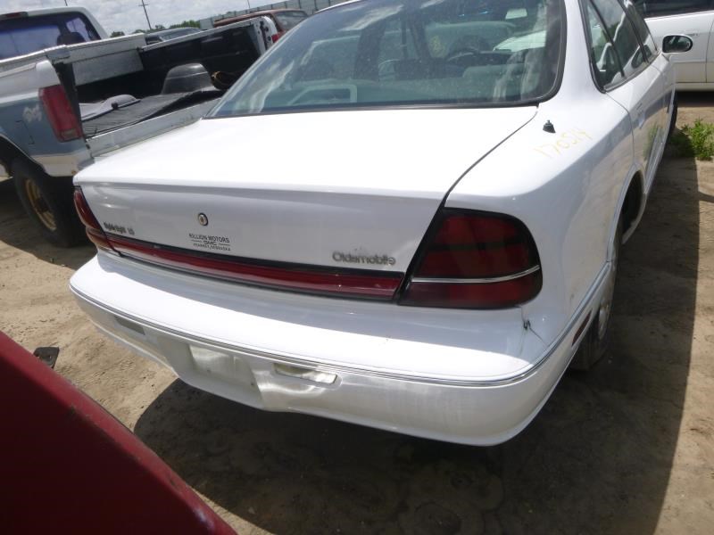 https://f005.backblazeb2.com/file/img-partshotlines-com/Inventory/EX465/Vehicle/39498_07.jpg