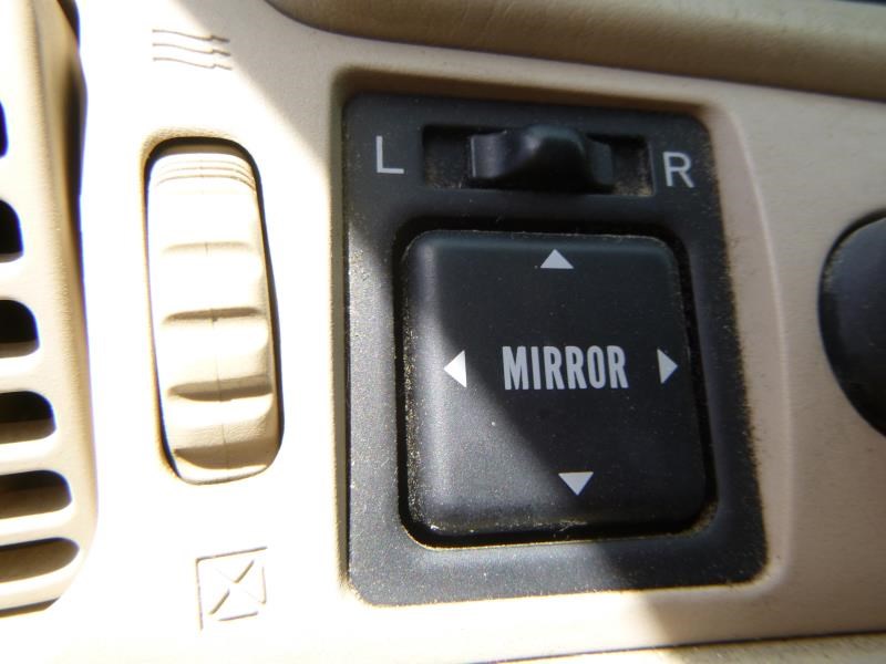 https://f005.backblazeb2.com/file/img-partshotlines-com/Inventory/EX465/Vehicle/40231_09.jpg