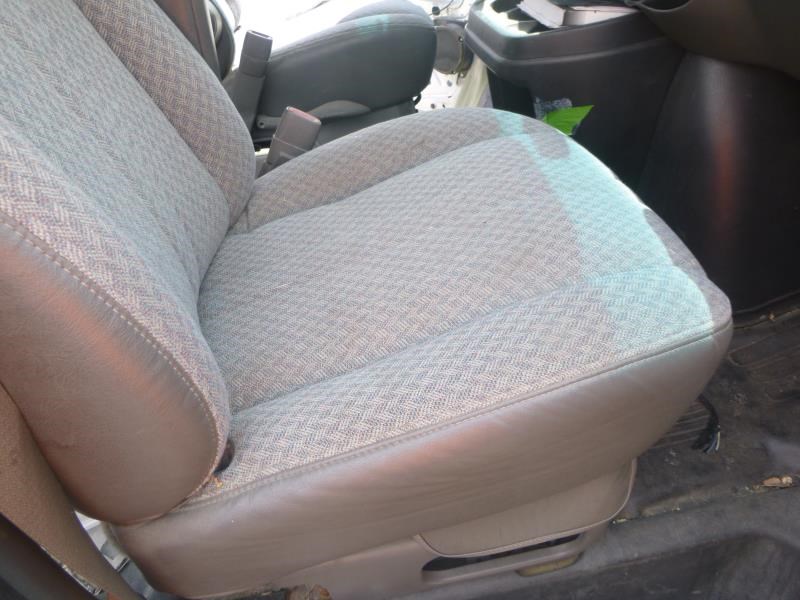 https://f005.backblazeb2.com/file/img-partshotlines-com/Inventory/EX465/Vehicle/40516_11.jpg