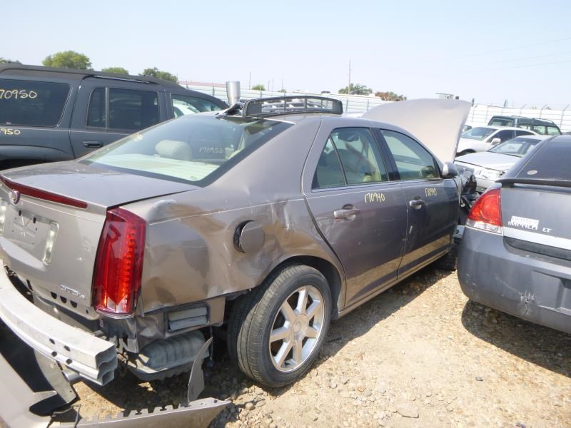 https://f005.backblazeb2.com/file/img-partshotlines-com/Inventory/EX465/Vehicle/40635_11.jpg
