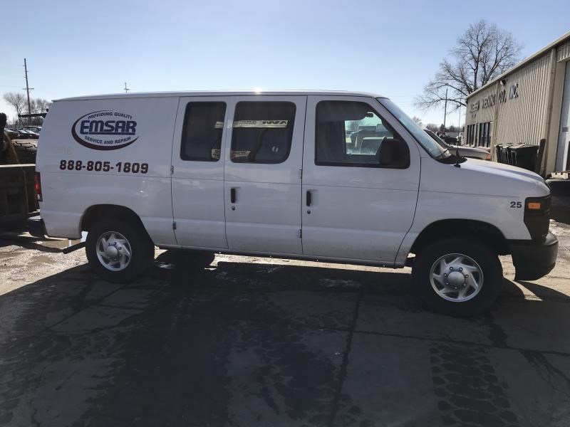 https://f005.backblazeb2.com/file/img-partshotlines-com/Inventory/EX465/Vehicle/40777_04.jpg